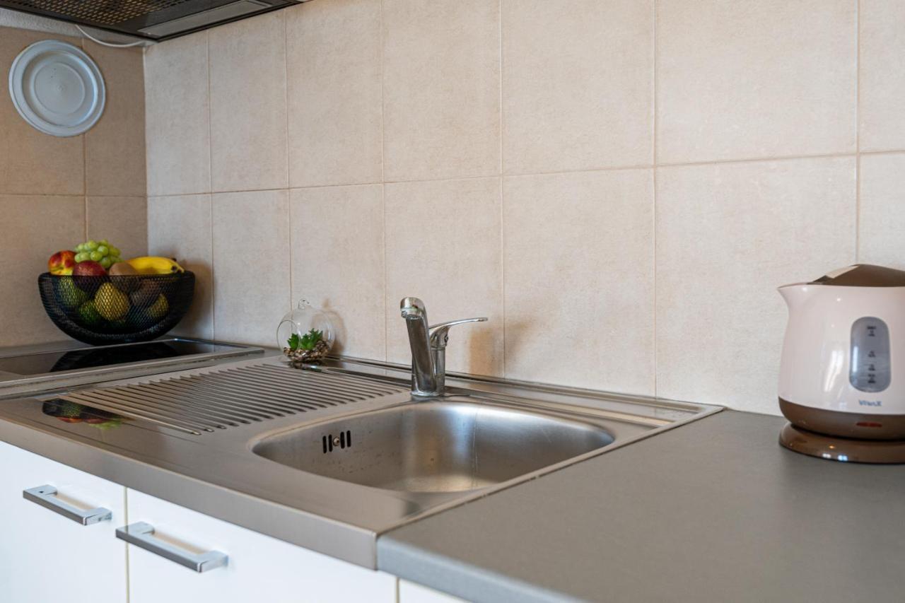 Villa Mirela Petrcane Ngoại thất bức ảnh